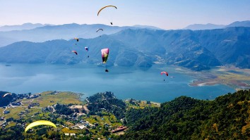 Kathmandu, Pokhara & Chitwan Road Package